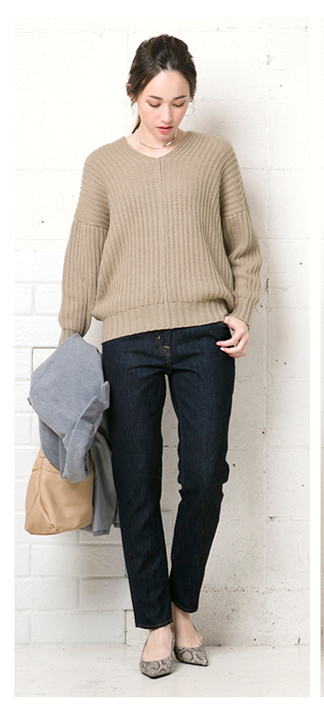 デニムと合わせるだけでキマる サマ見えニットでシンプルワンツーコーデ 洋服アレコレ