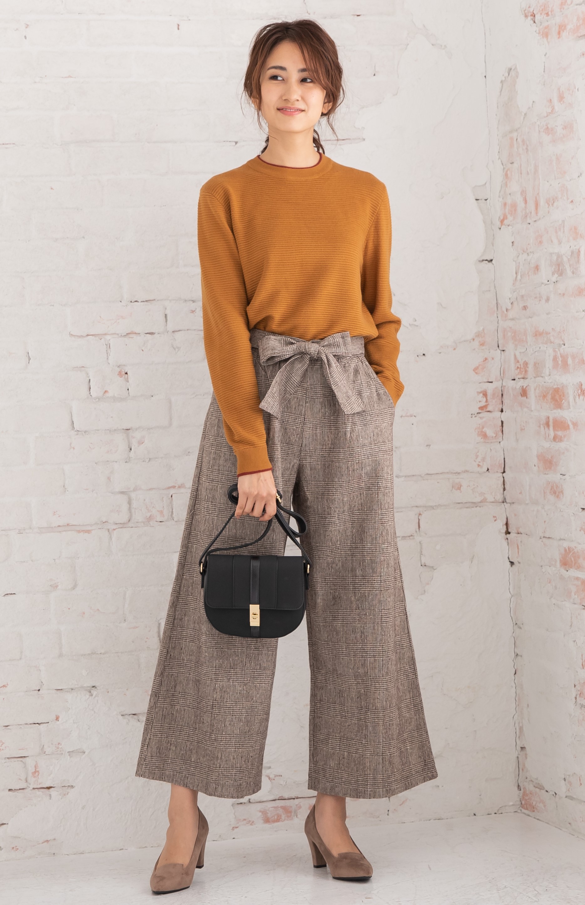 ウエストリボンがポイント 同系色で着こなしをまとめるまろやかワントーンコーデ 洋服アレコレ