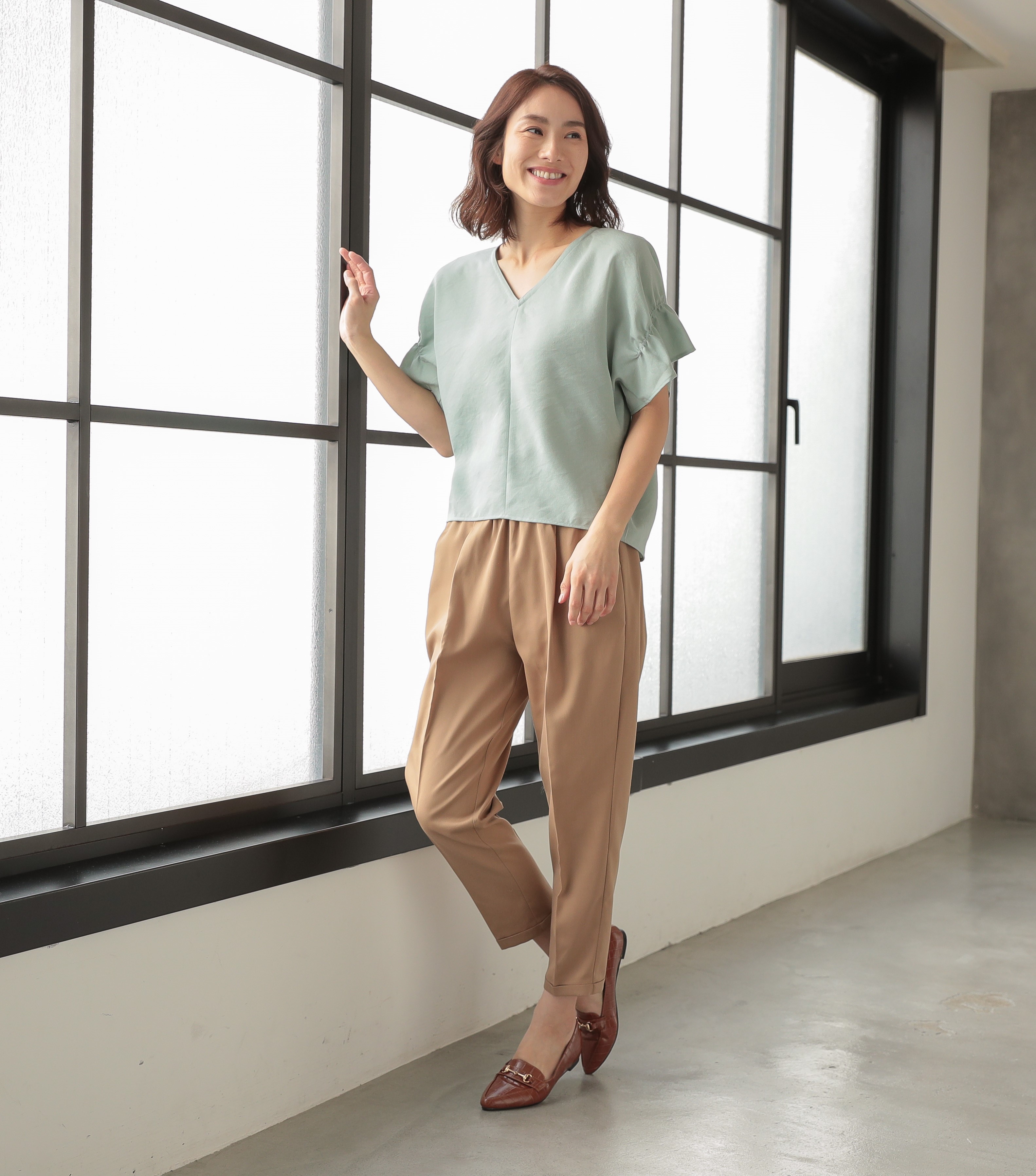 春はブラウスで女性らしく ミントグリーンで気分も爽やかに 洋服アレコレ