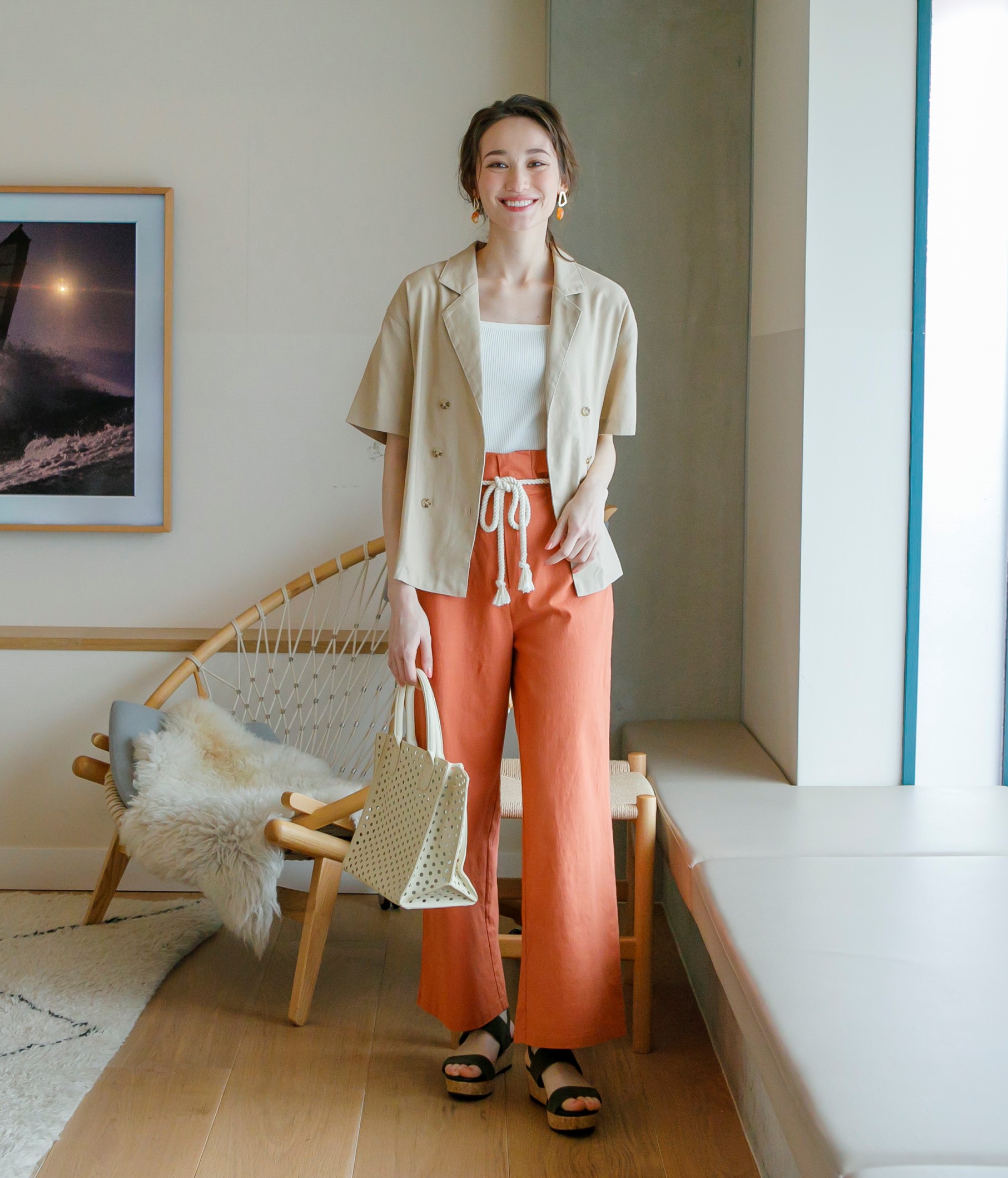 気分をアゲてくれるコーラルオレンジできれいめリラックスパンツコーデ 洋服アレコレ 気分をアゲてくれるコーラルオレンジできれいめリラックスパンツコーデ 洋服アレコレ