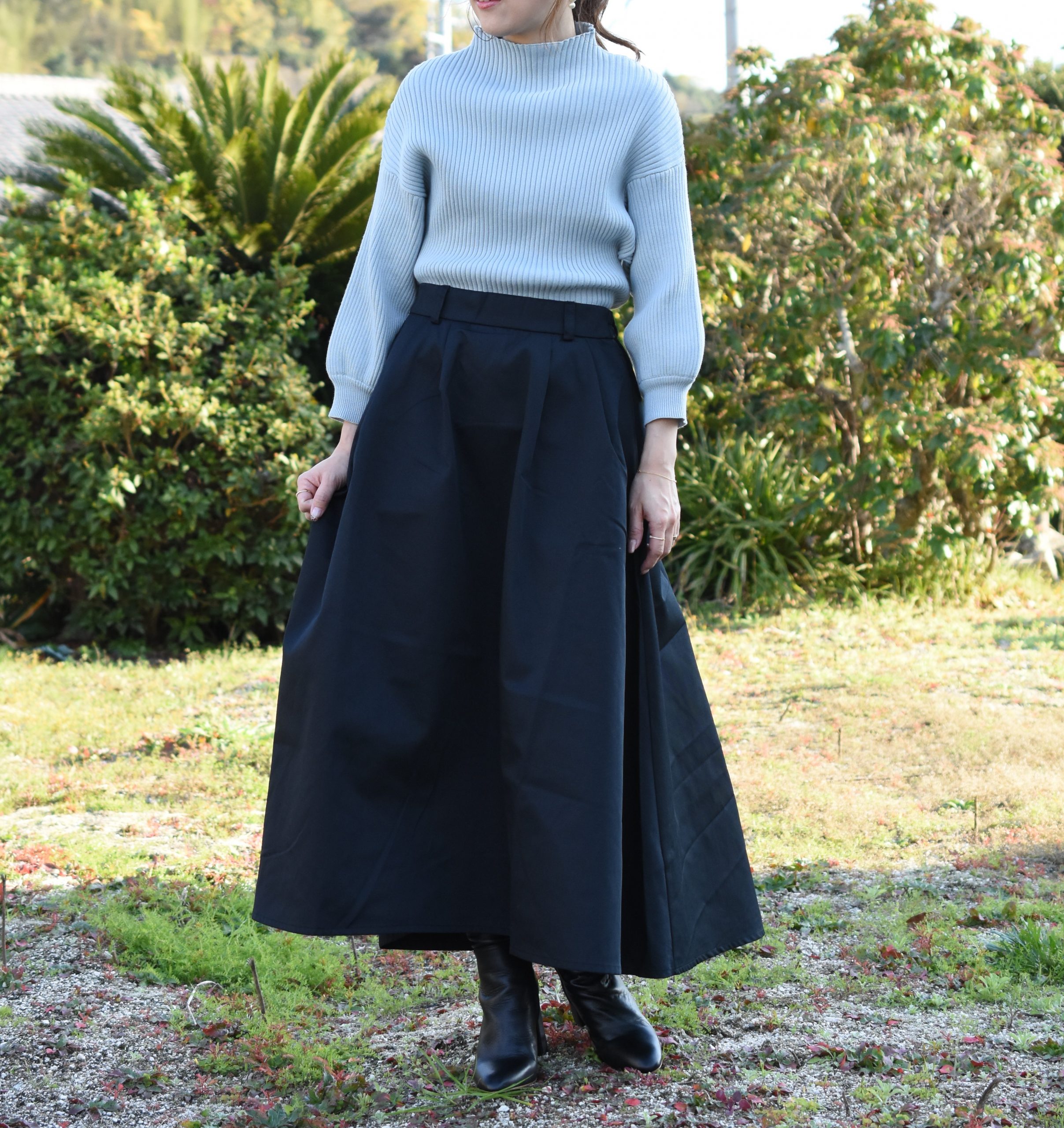 爽やかなペールブルーが目を引く 大人可愛いエレガントコーデ 洋服アレコレ