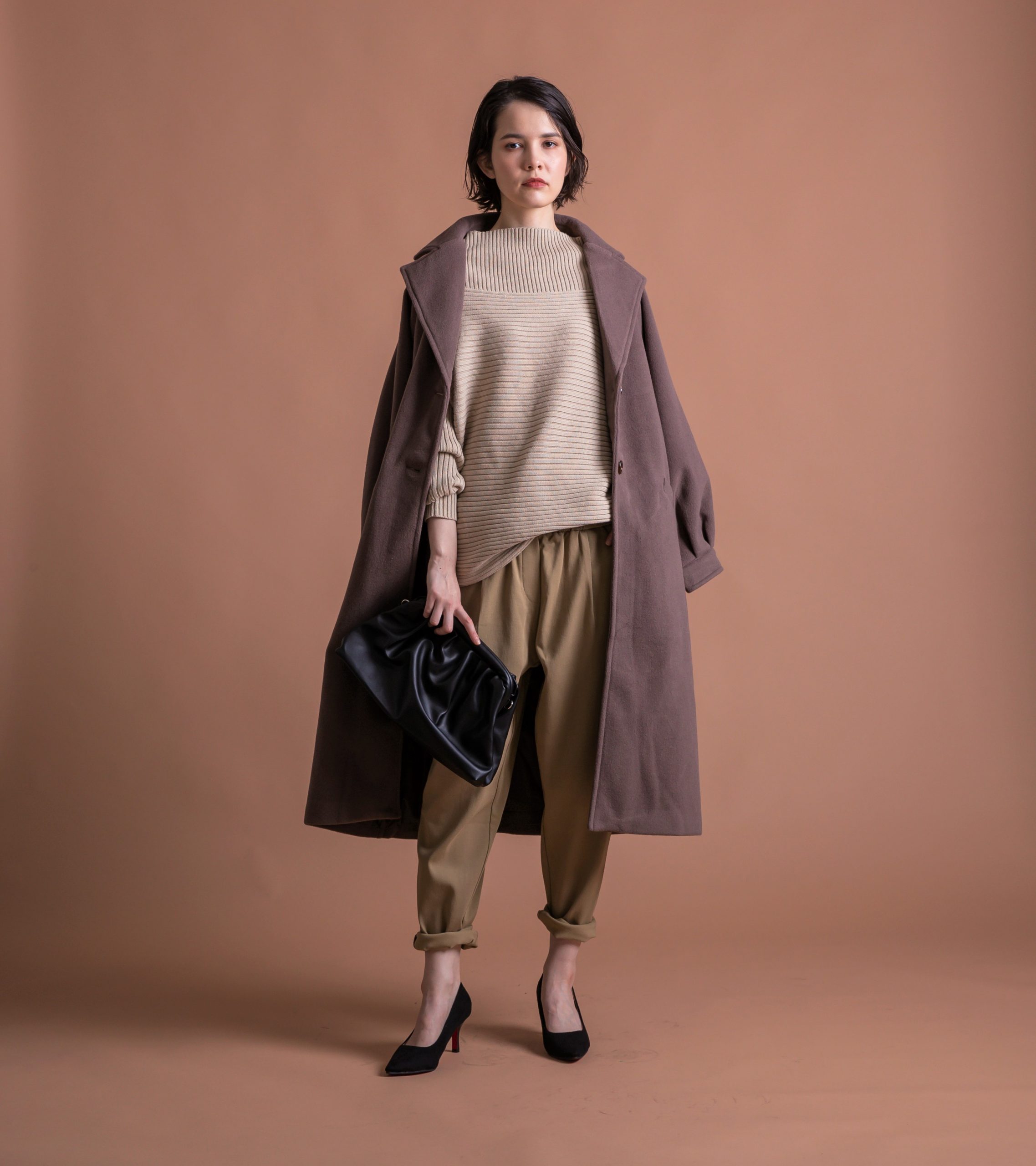 ベージュ ブラウンで大人っぽく 冬のこなれパンツスタイル 洋服アレコレ ベージュ ブラウンで大人っぽく 冬のこなれパンツスタイル 洋服アレコレ